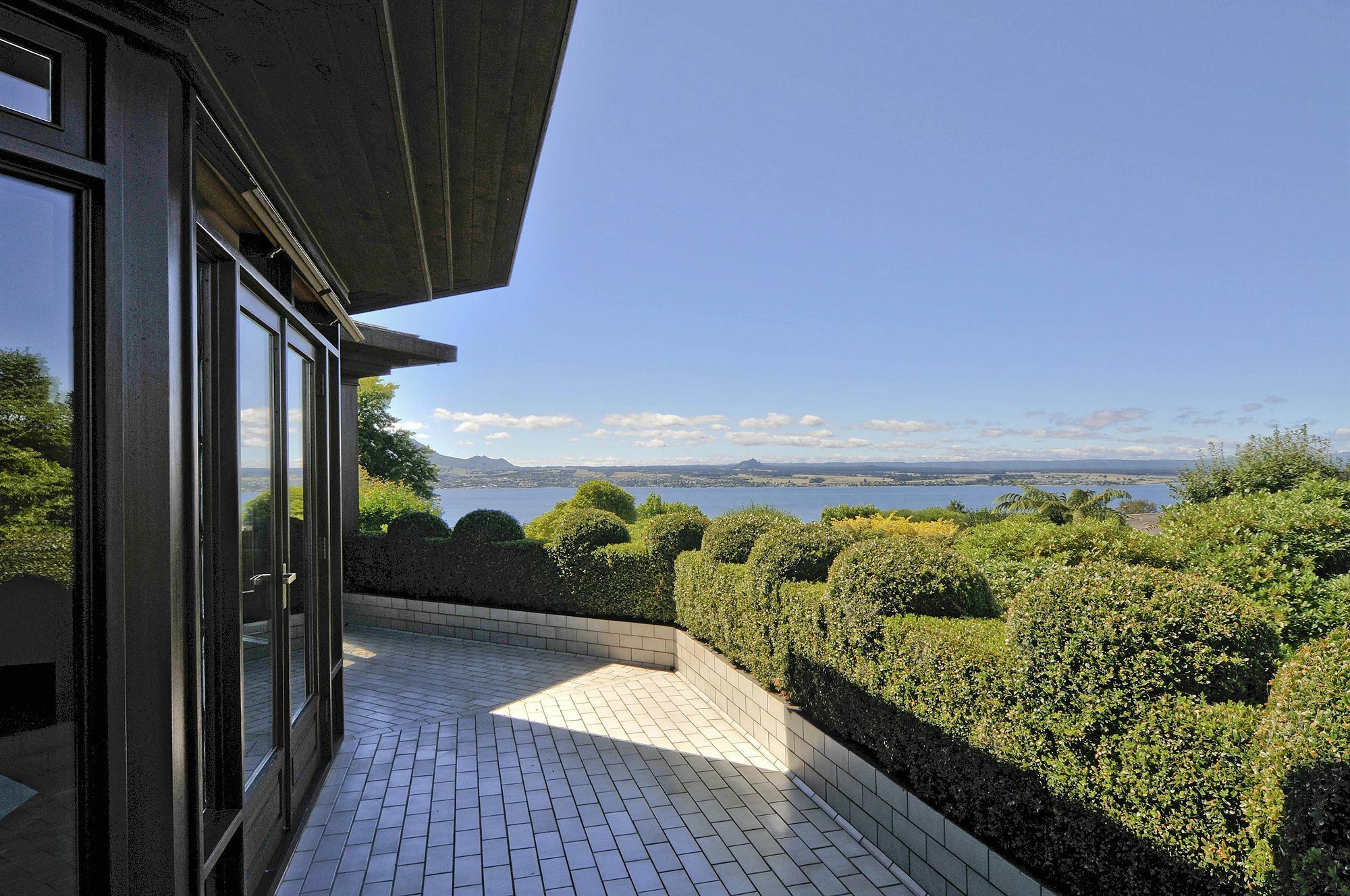 Lake Taupo Lodge *